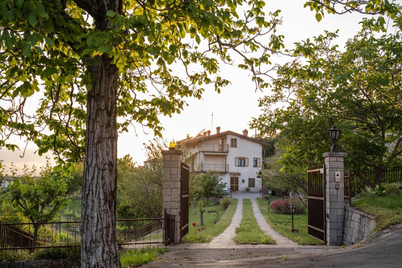 Apartma Oddih Dutovlje Zewnętrze zdjęcie